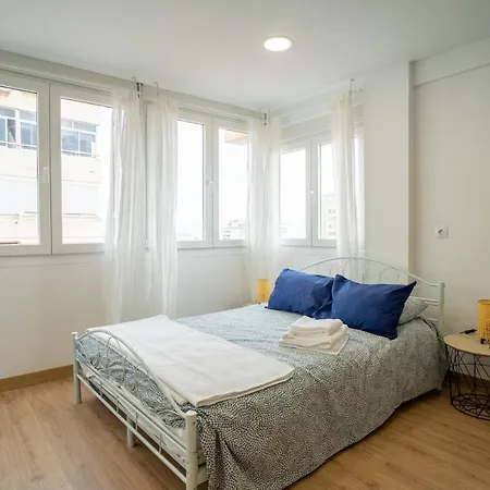 Apt. P/3 10' From The W/wifi In * Торремолинос