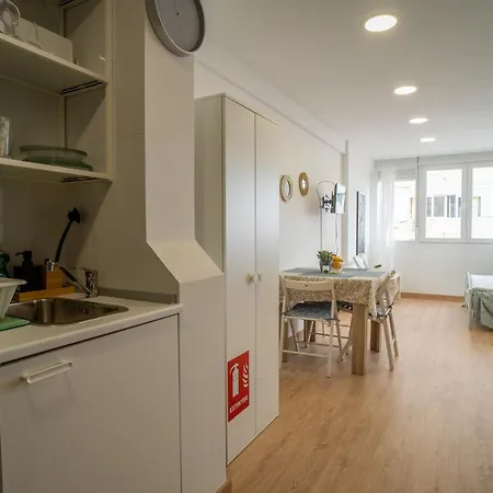 Apt. P/3 10' From The W/wifi In Apartamento Torremolinos