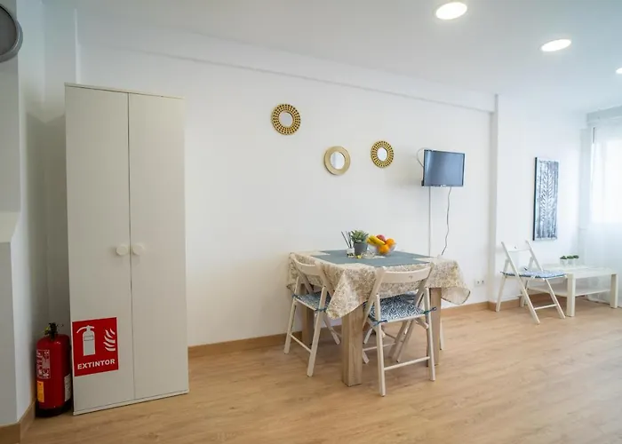 Apt. P/3 10' From The W/wifi In Apartment